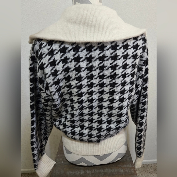& Other Stories Half Zip Alpaca Wool Knit Houndstooth Sweater Size Small - Picture 3 of 8